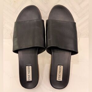 Steve Madden Karolyn Black Leather Slide Sandals Size 9.5